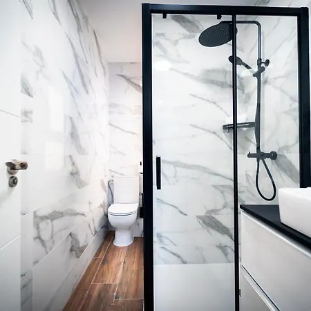 Martell Апартаменты Феррол